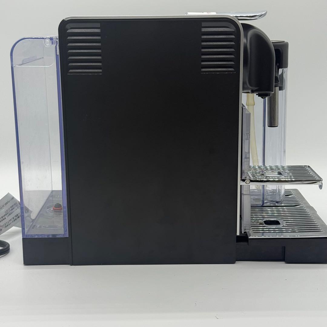 ネスプレッソ コーヒーメーカー F456 2016年製 動作確認済