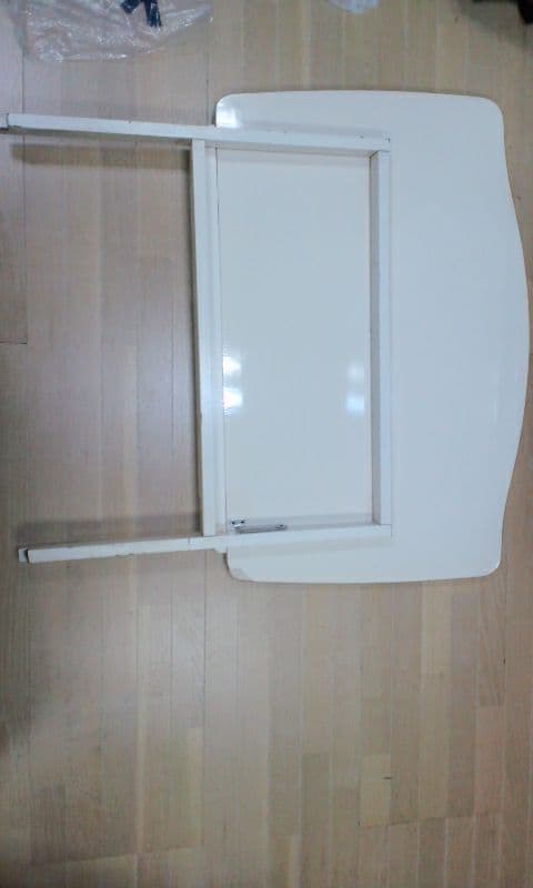 ドレッサー、鏡台　猫足で素敵　鏡角度調節可能　送料込み