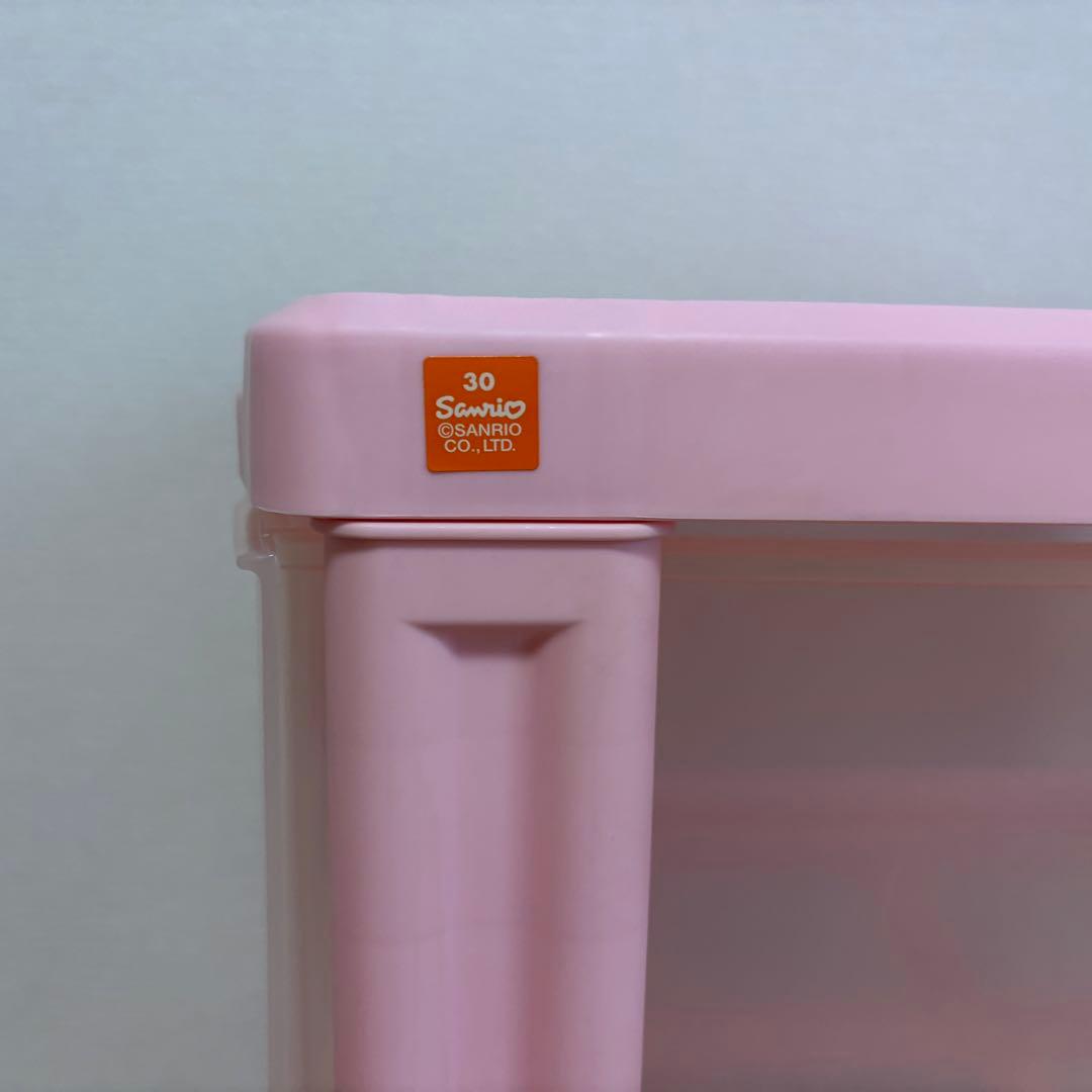 【専用】ハローキティ　収納ボックス　3段衣装ケース　キャスター付き　サンリオ