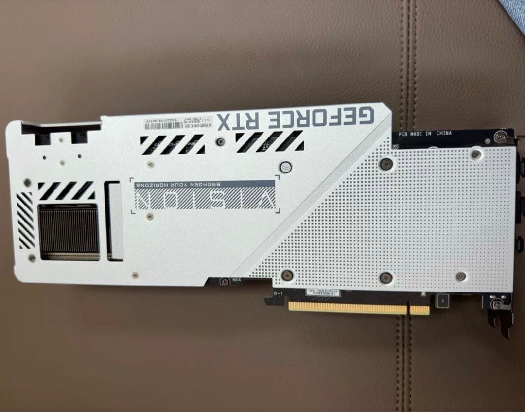 Gigabyte RTX 3080 20GB vision AI用