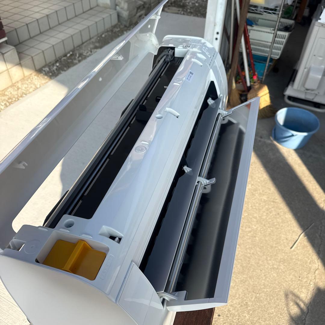 HITACHI ルームエアコン 6畳用 RAS-WM22NE3