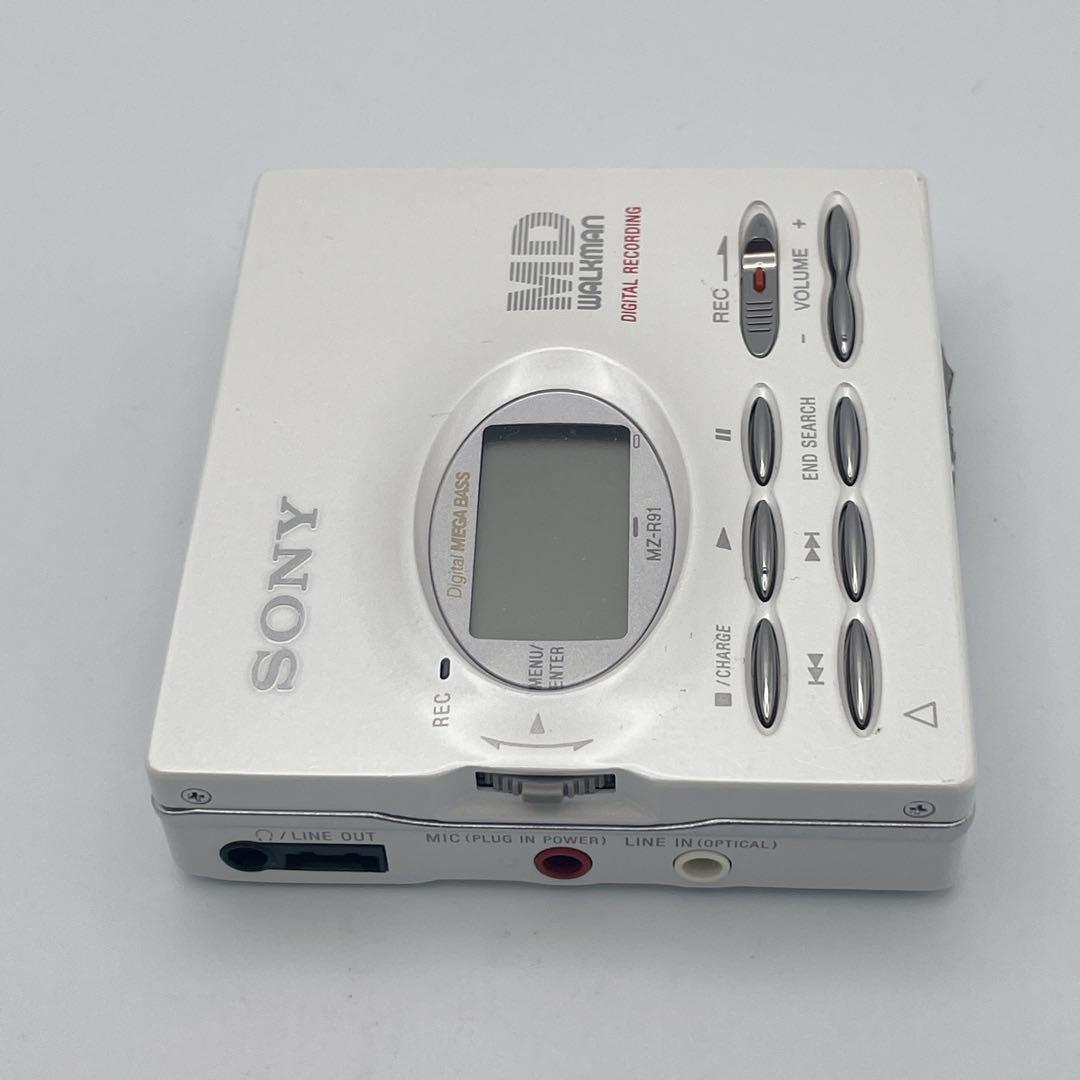 【美品】MDウォークマン MZ-R910 ポータブルMDレコーダーWALKMAN