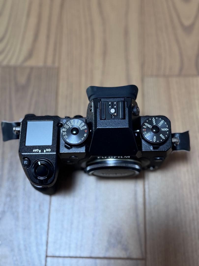 FUJIFILM X-H1 富士フイルム 予備のバッテリー付き中古品