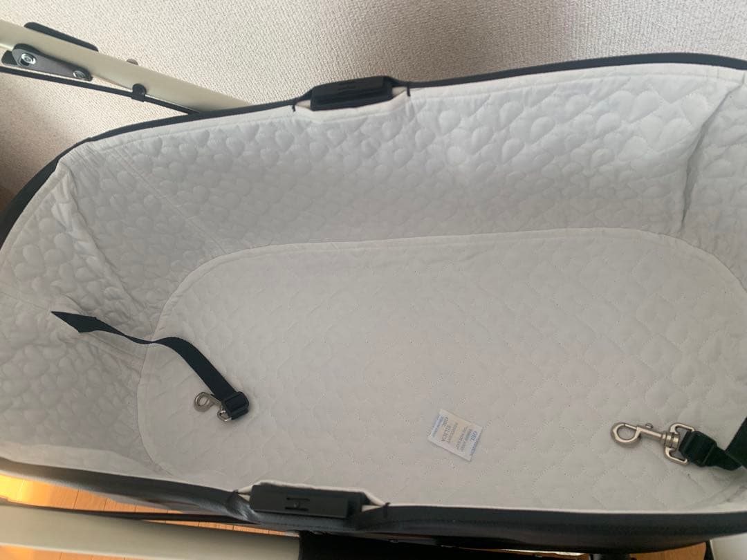 エアバギー　ラージ　アイボリー ホワイト