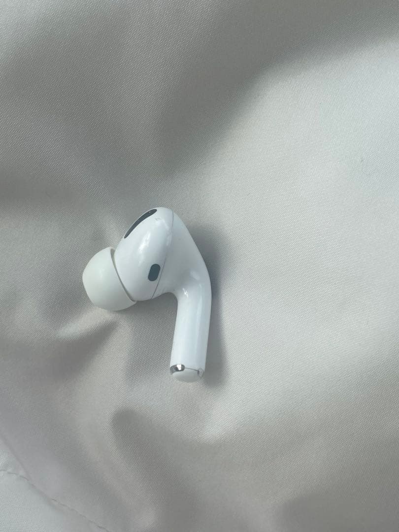 AirPods Pro 本体のみ