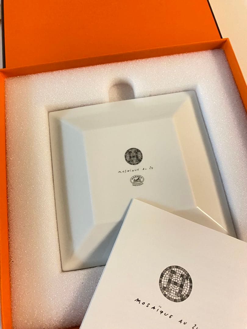 HERMESエルメス　プチカレ No2 〈モザイク 24〉 プラチナ角皿プレート
