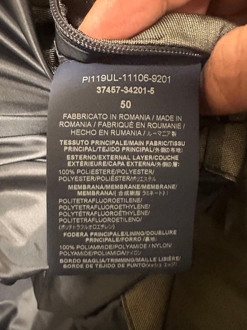 Herno ネイビー ダウンジャケット