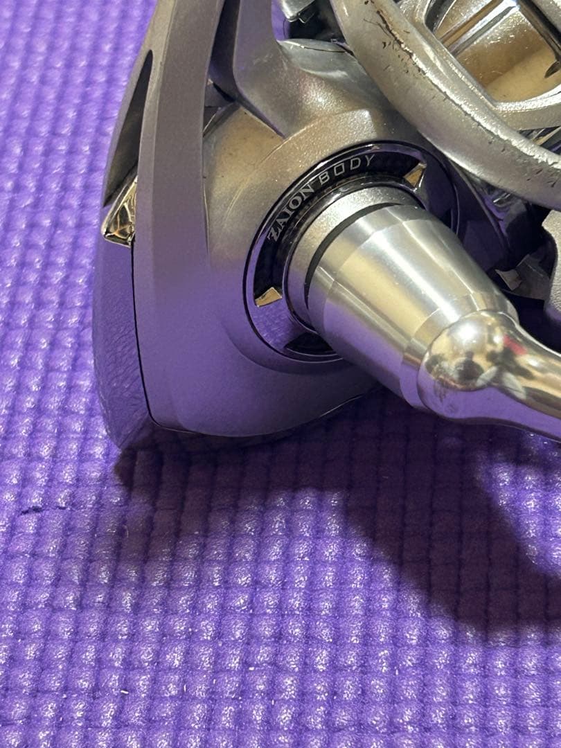 ダイワ カルディア 4000 スピニングリール おまけ付き