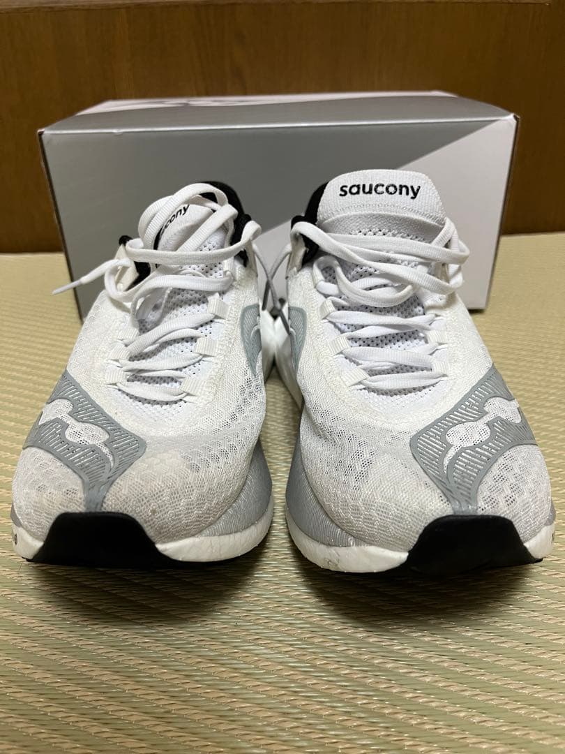 26.0cm サッカニー　エンドルフィンプロ4