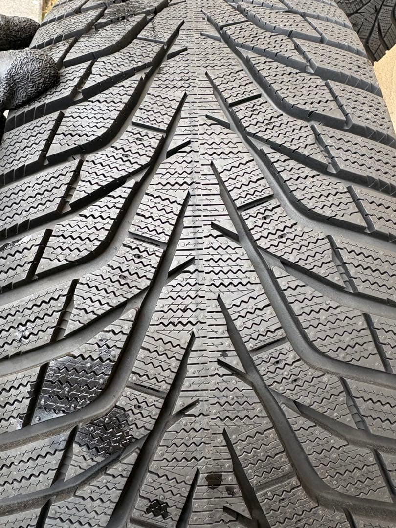 235/60/18 スタッドレス　ホイールセット　ボルボ　XC90