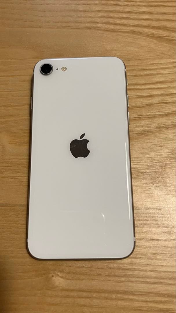 赤*郎様 iphone SE2（第2世代） ホワイト 64GB 箱なし SIMフ