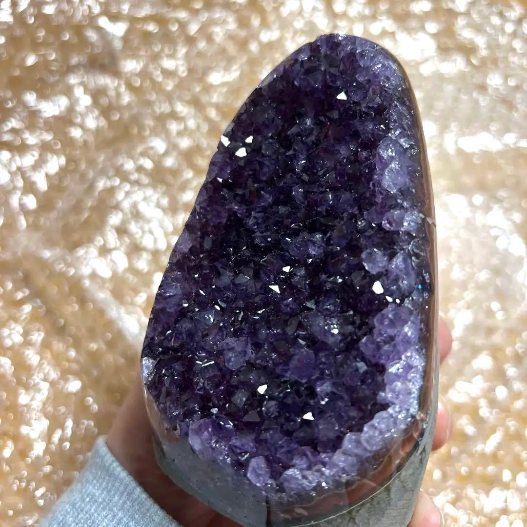 ウルグアイ産アメジスト原石