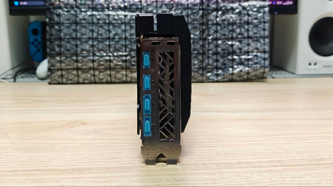 [値下げしました] SAPPHIRE Radeon RX7800XT