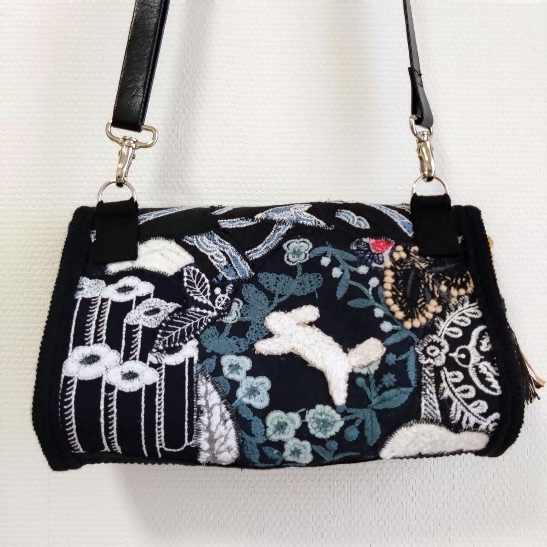 【ミナペルホネン】ハンドメイド　ポーチ　ポシェット　マルチケース　クラッチバッグ