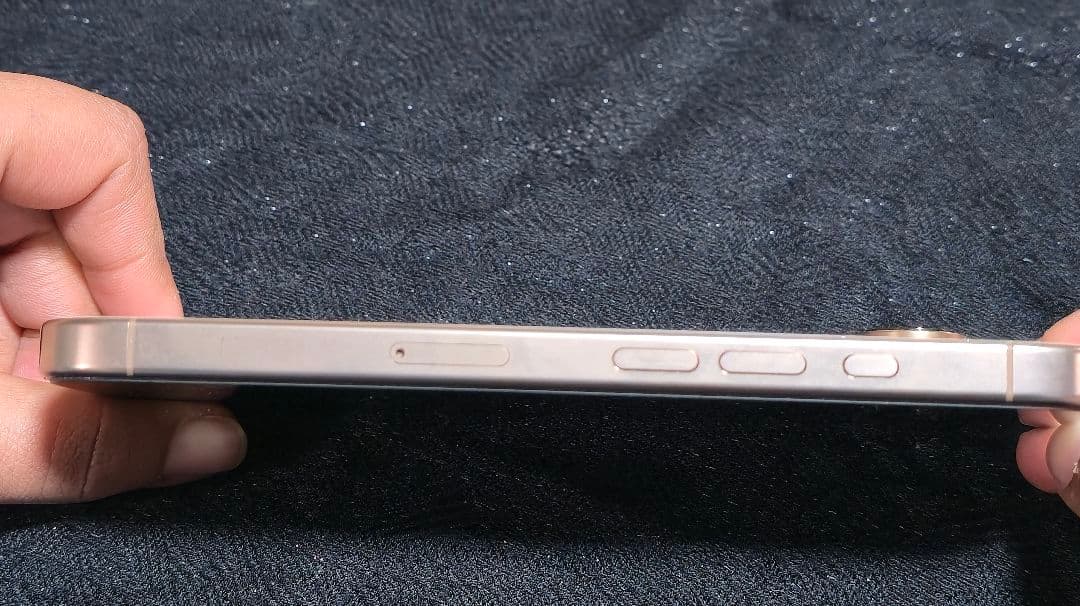 超美品AppleiPhone16pro256GBデザートチタニウム SIMフリー