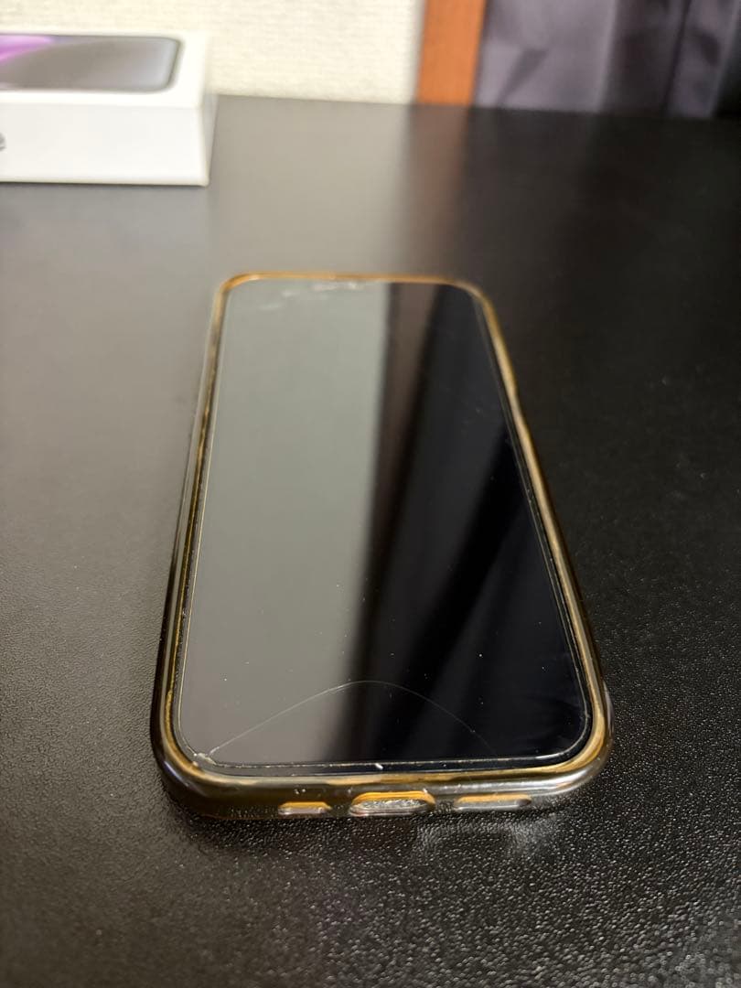 Apple iPhone 14 ミッドナイト　ケース付き