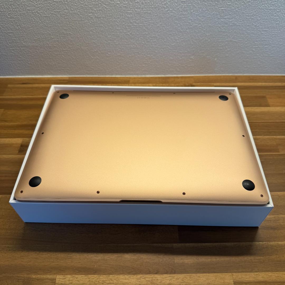 13インチ M1 MacBookAir 16GB 256GB