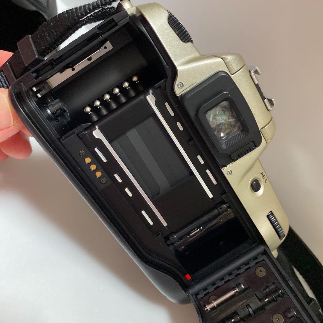 Nikon F 60（フィルムカメラ）おまけ付けます