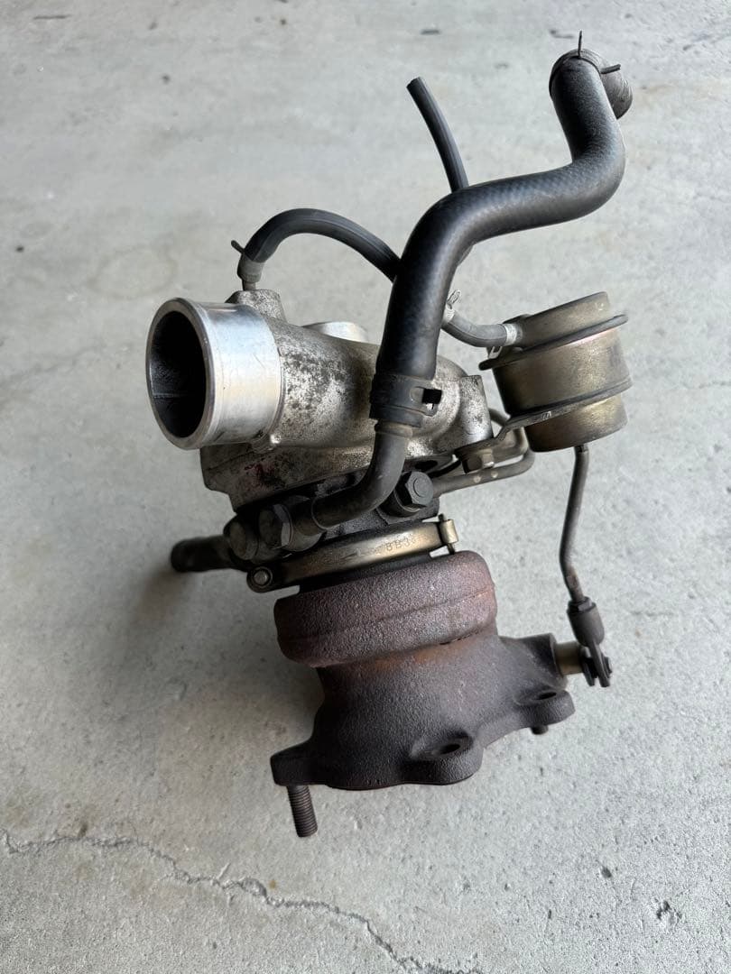 インプレッサ　ワゴン　WRX　GF8　純正タービン　　　TD04L
