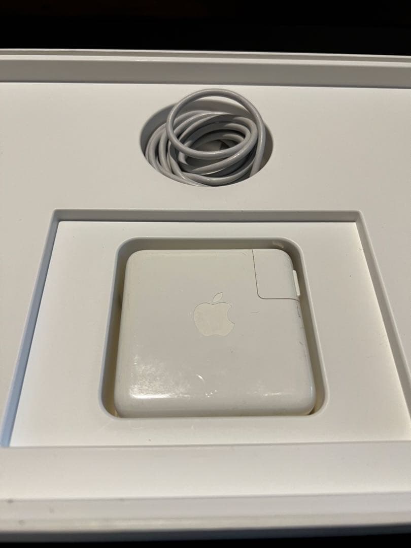 バッテリー良好】MacBook Pro 13インチ 2017年