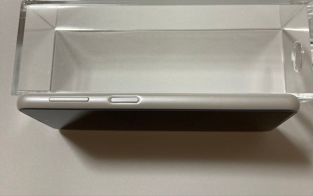 Galaxy A23 5G 本体 ホワイト 美品　楽天　利用制限○