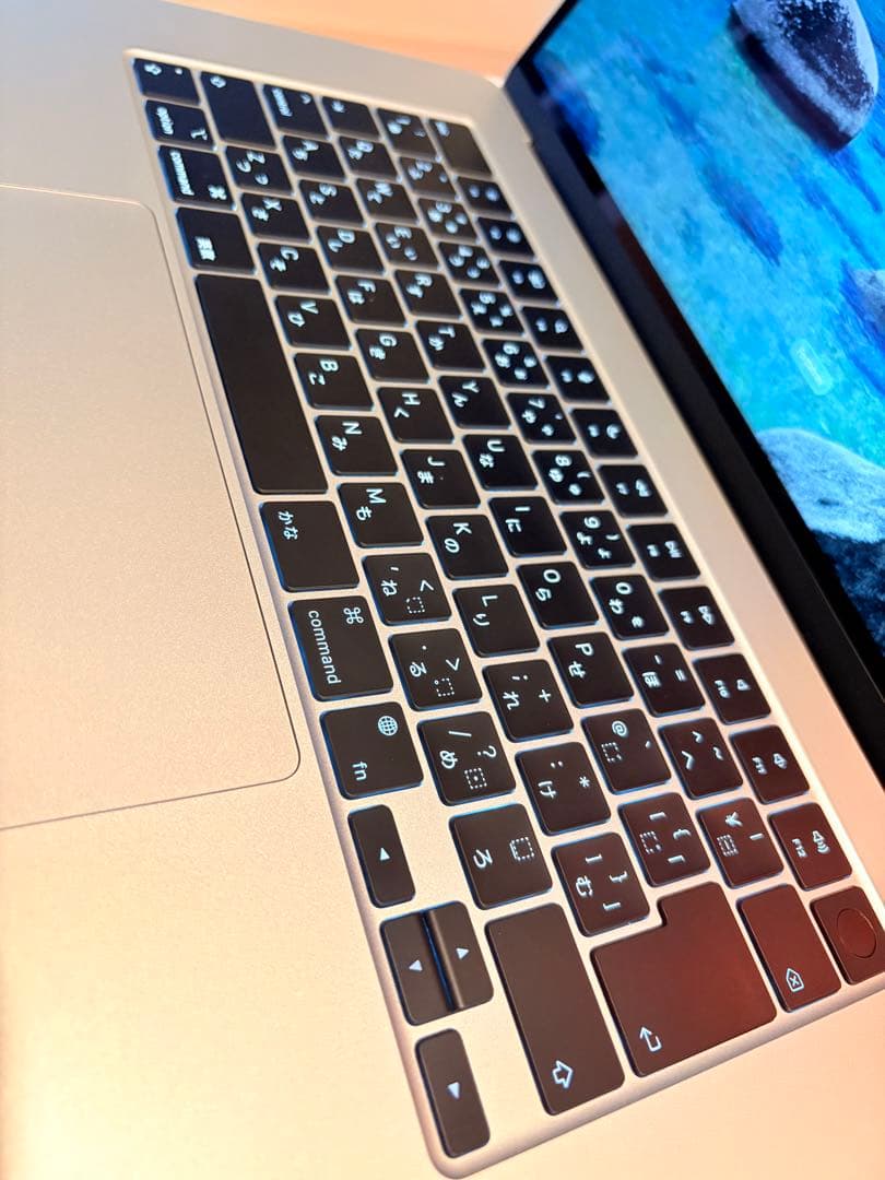 MacBook Air M2 15インチ シルバー 8GB 256GB