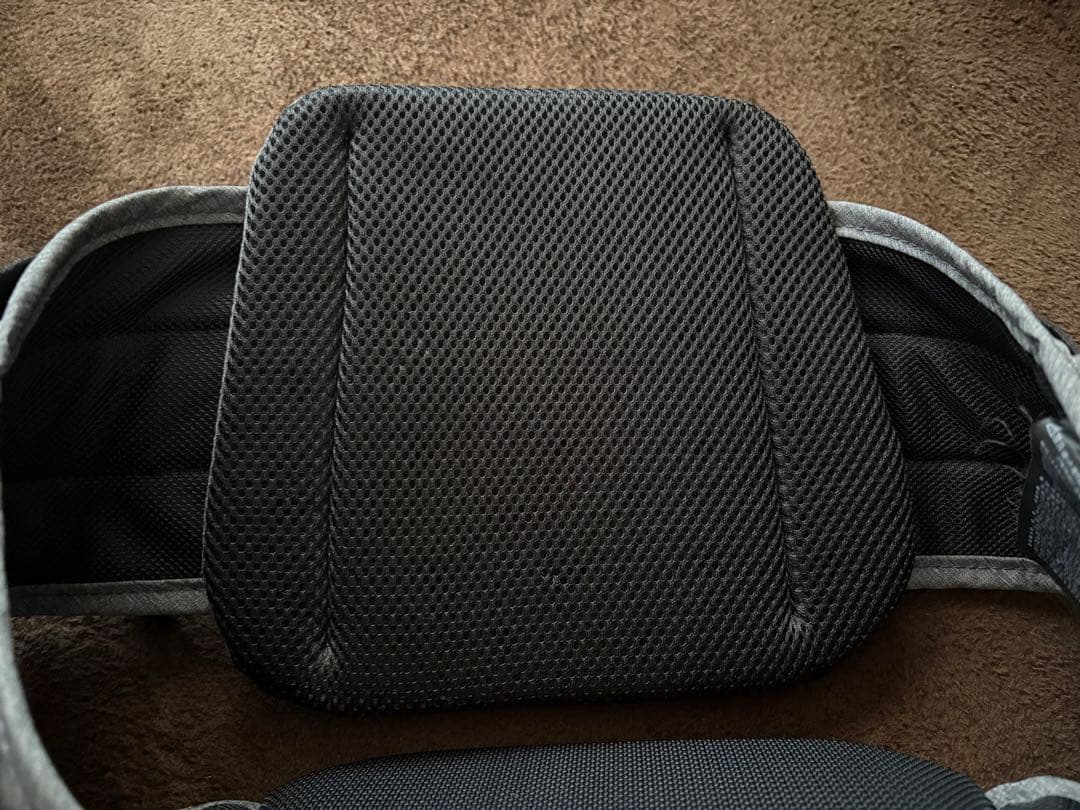 ポルバンプライム　POLBAN PRIME 抱っこ紐　ヒップシート　グレー