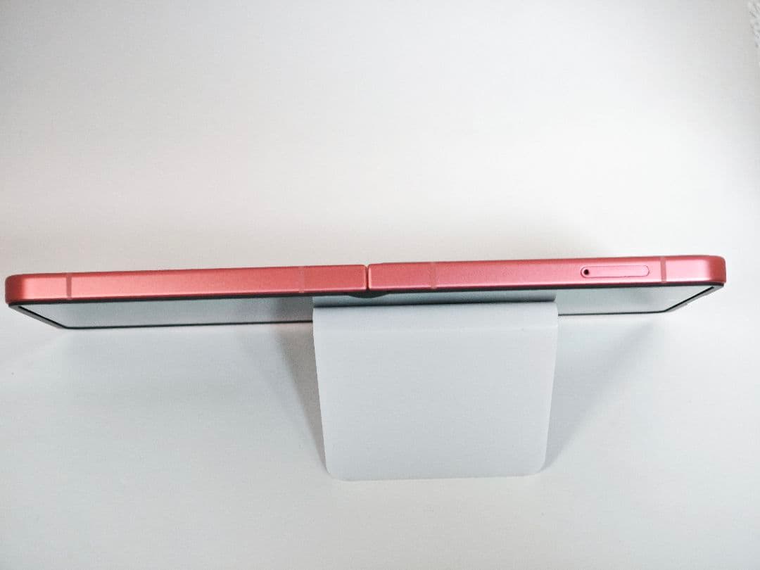 【Aランク】Galaxy Z Flip7 コーラルレッド 256GB 韓国版