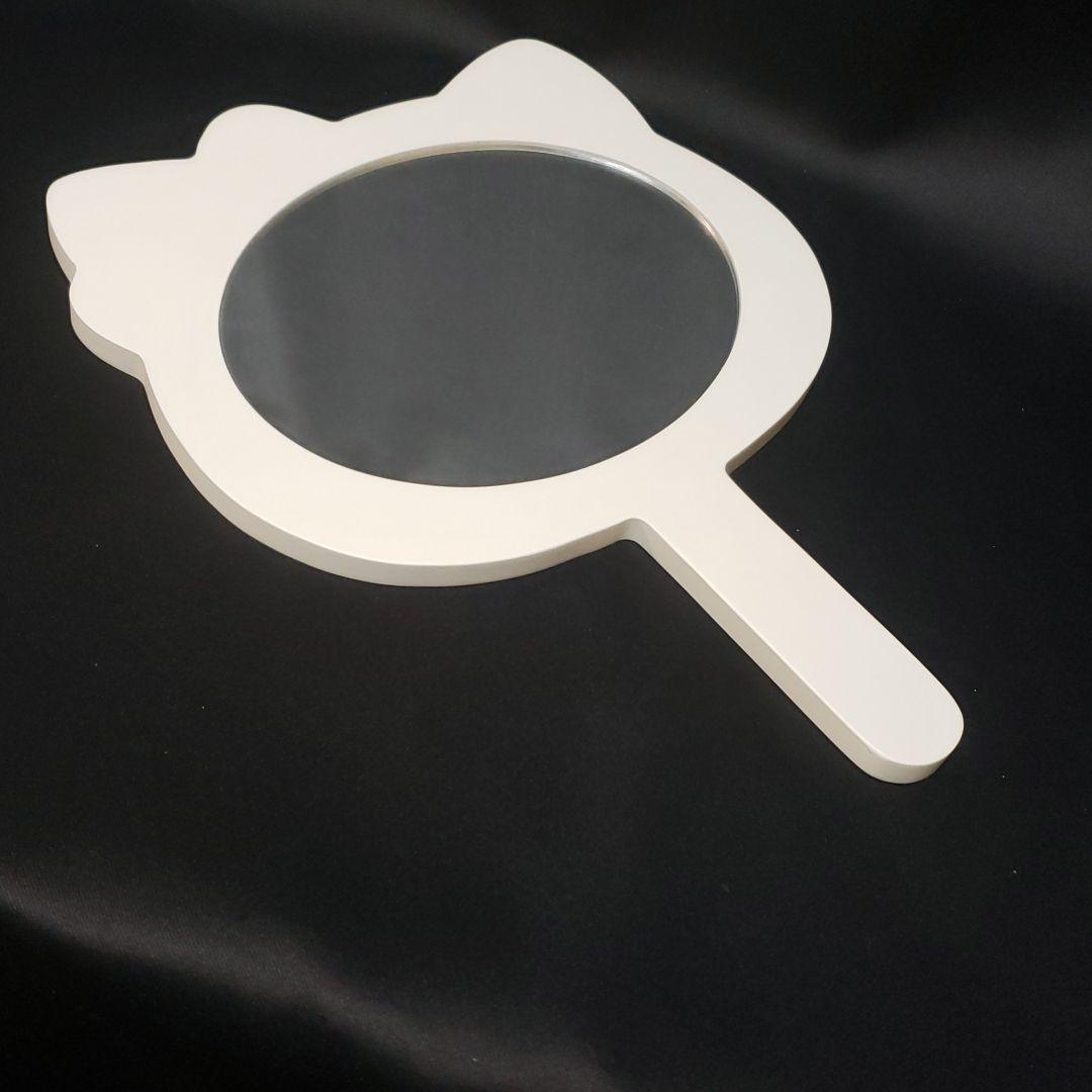 ハローキティ　ミニドレッサー　新品　未使用　ポイントカード景品　非売品　元箱あり