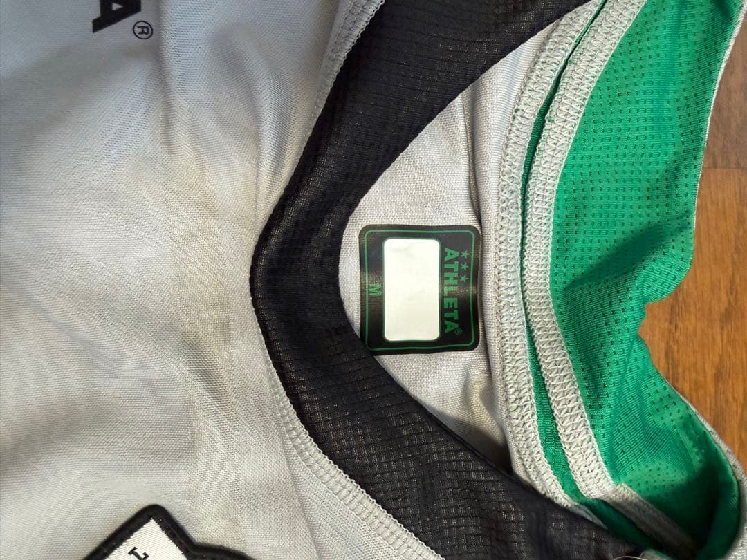 東京ヴェルディ　コーチ陣着用着