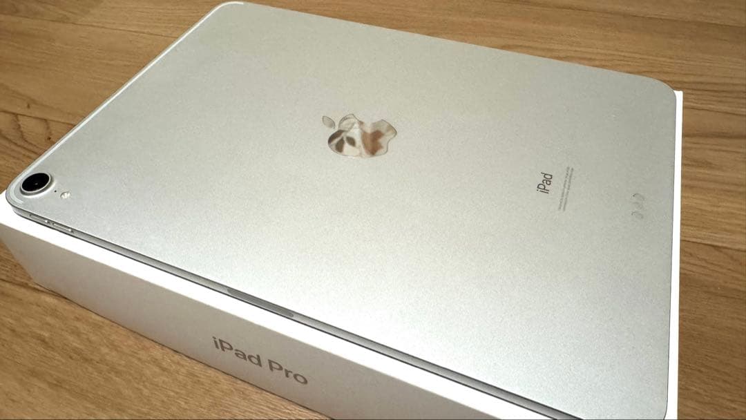 【純正カバー付き】iPad Pro 11インチ 第1世代 Wi-Fi 256GB