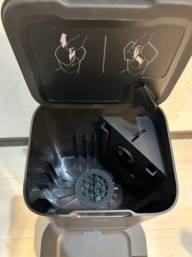 【美品】アイロボット ルンバ i7+ ロボット掃除機