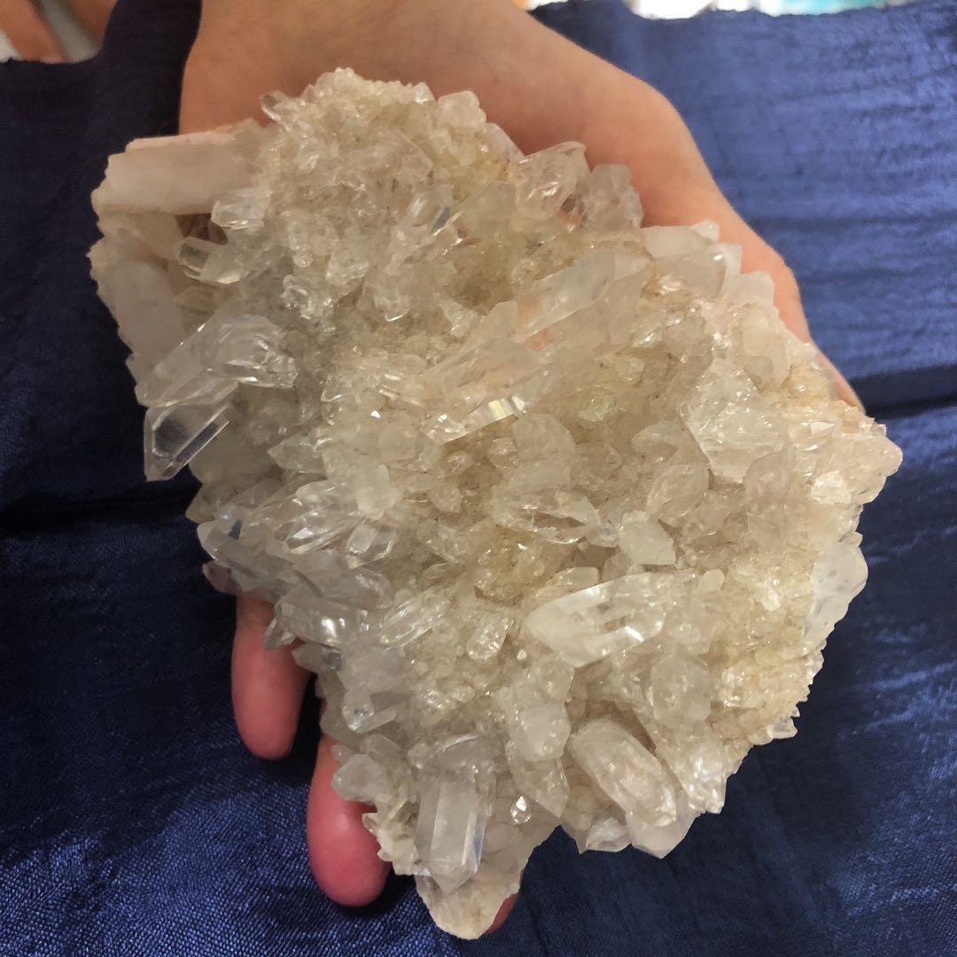 希少ヒマラヤクリスタルクラスター