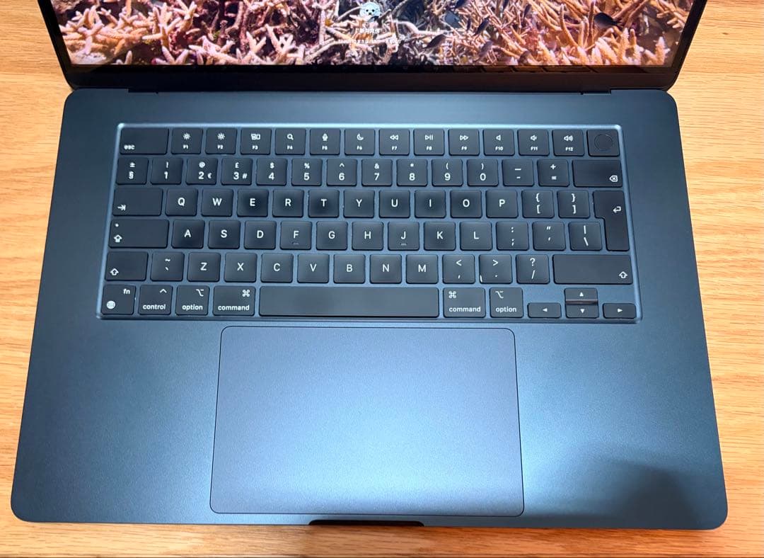 MacBook Air 15インチ M3 16GB UK配列