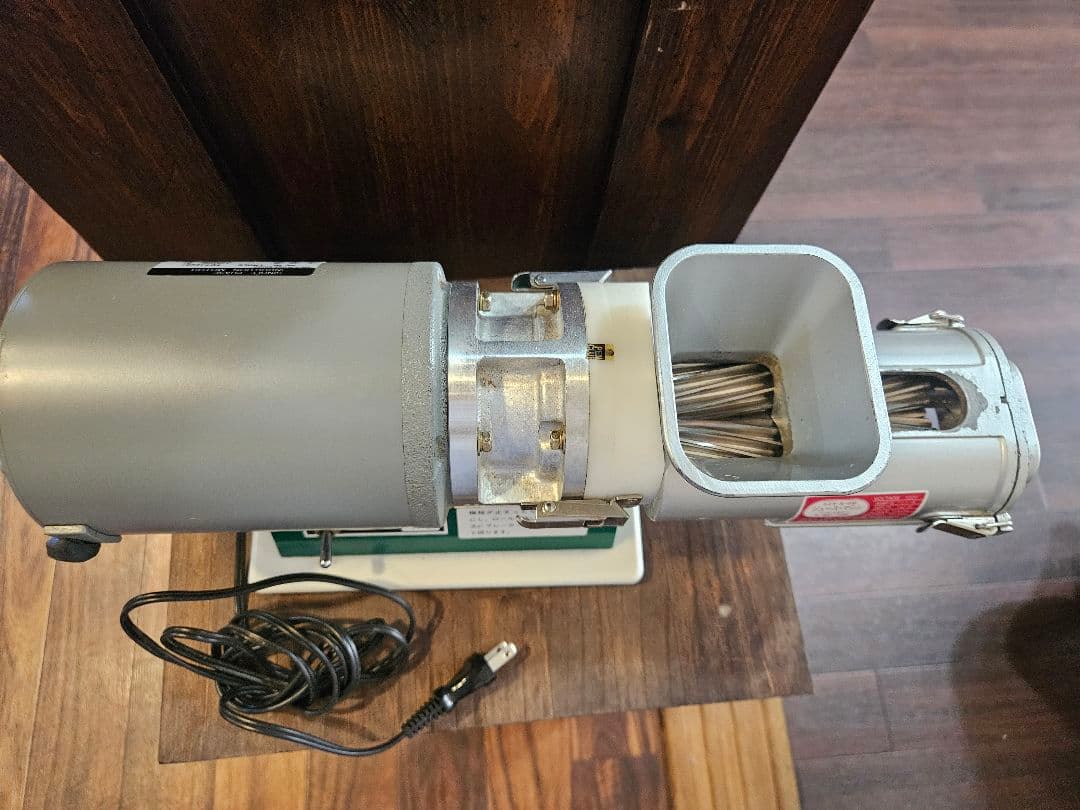 鈴木糧食研究所　スロージューサー