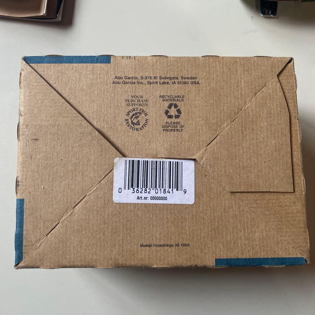 ABU AMBASSADEUR 2500C （Green）