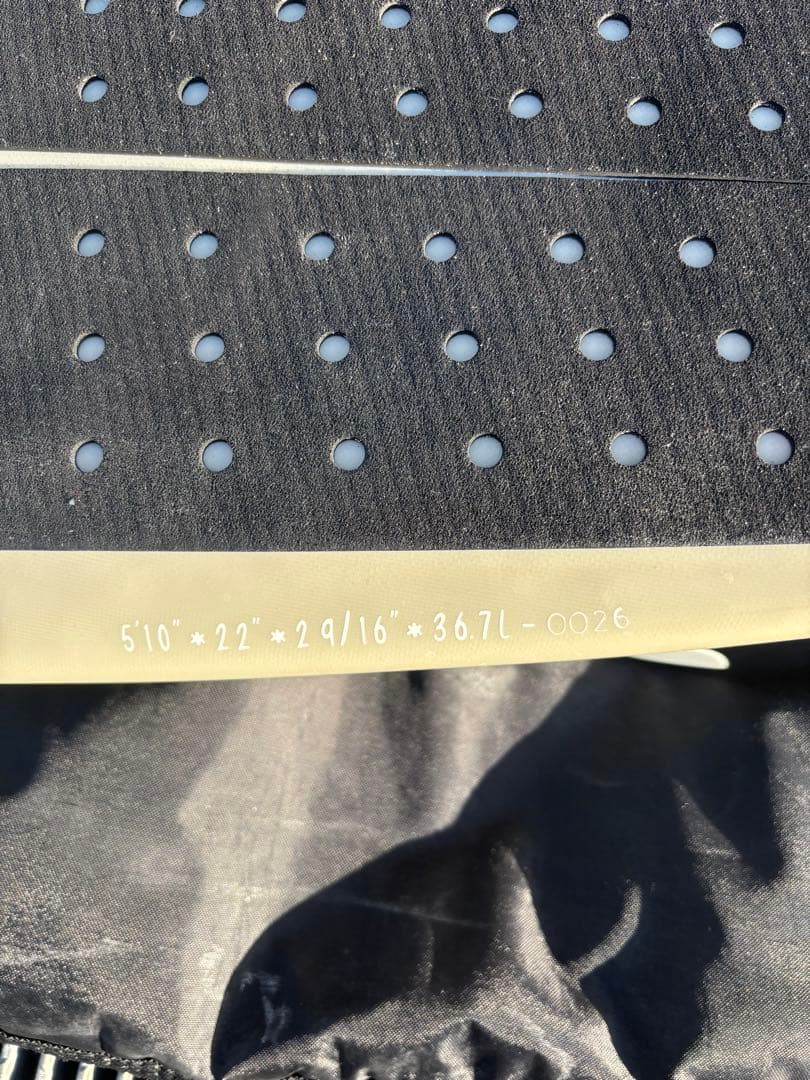 【MAGIC CARPET】DARK WATER DAGGER5’10フィン付属