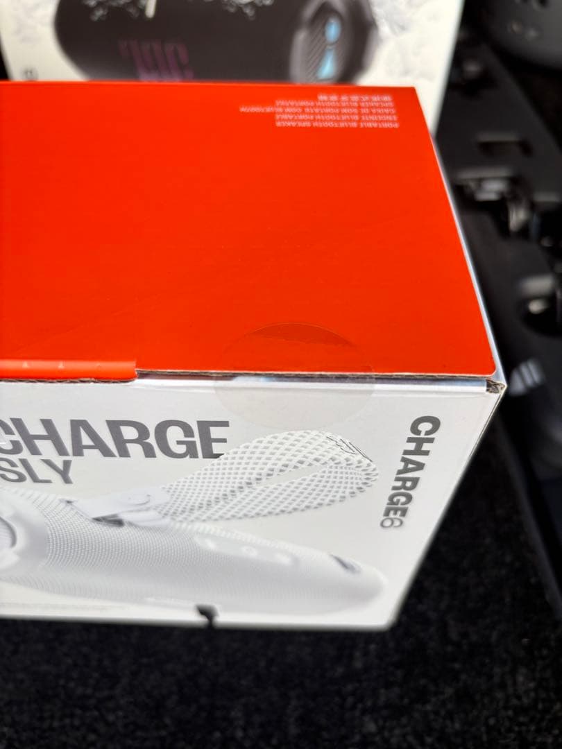 Phamngocluong.hy　JBL Charge 6 ホワイト