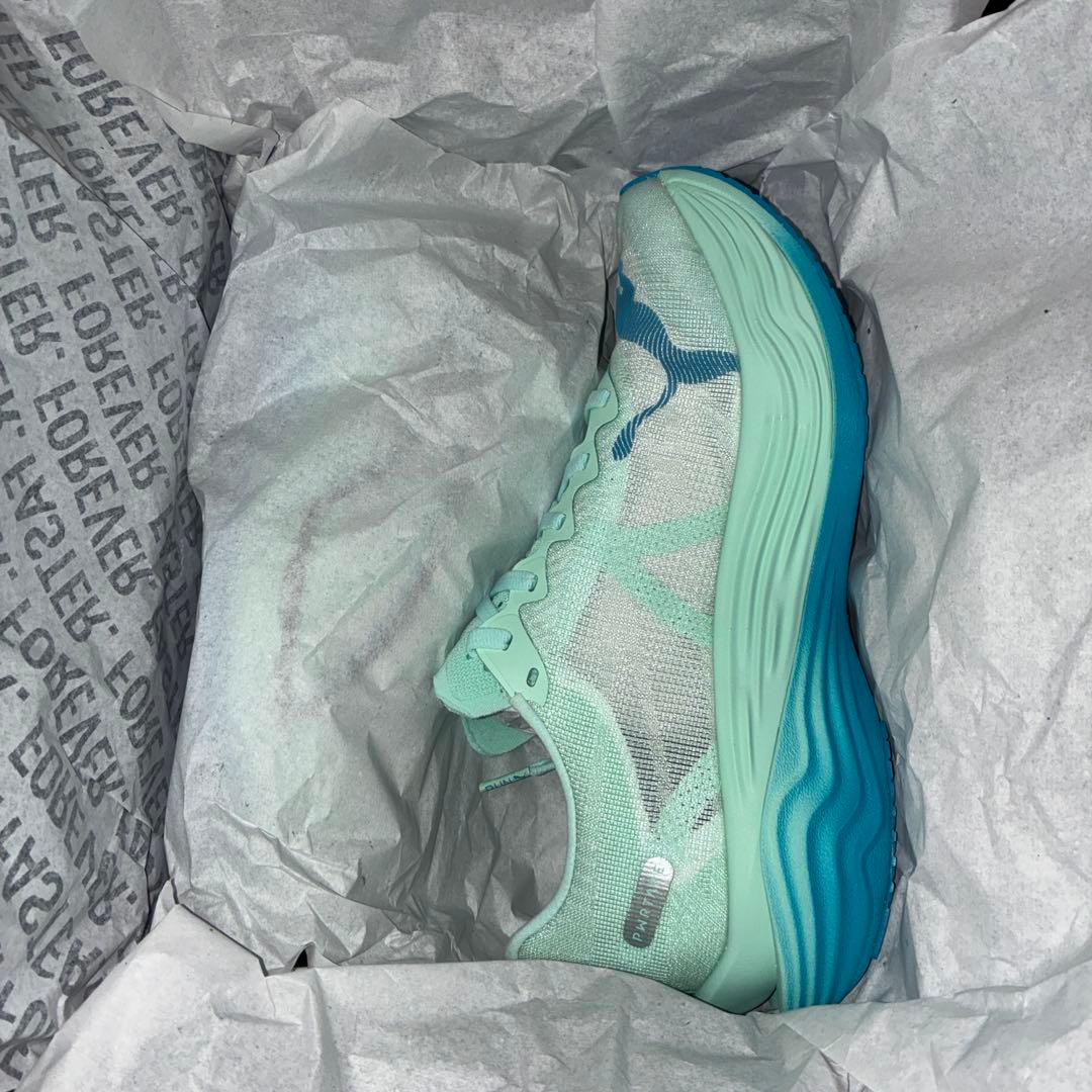 PUMA ディヴィエイトニトロエリート3 25.0センチ