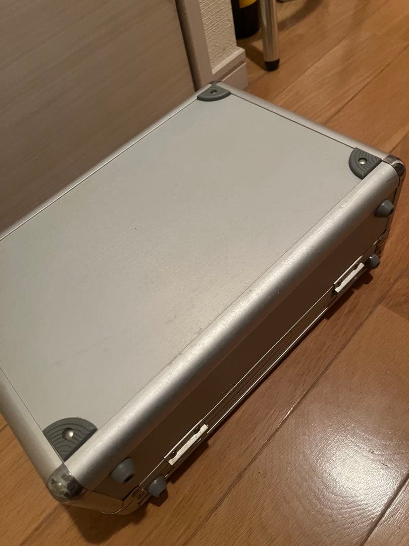 NIKE AIR JORDAN 1 2001年ジェラルミンケースのみ