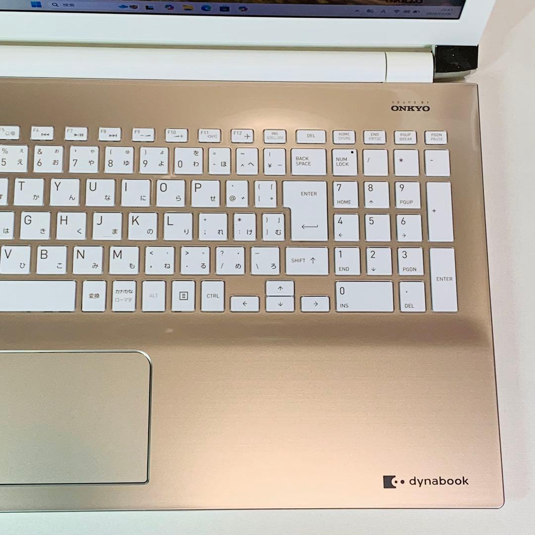 Core i7✨SSD512GB✨16GB✨オフィス✨FHD✨薄型ノートパソコン