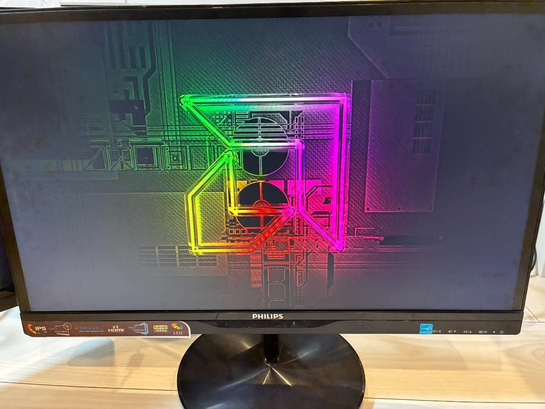 PHILIPS 21.5インチモニター2台！