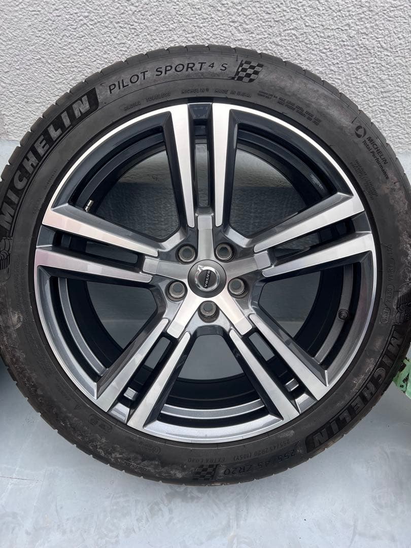 ボルボXC60 20インチ ホイールセット MICHELIN タイヤ付き