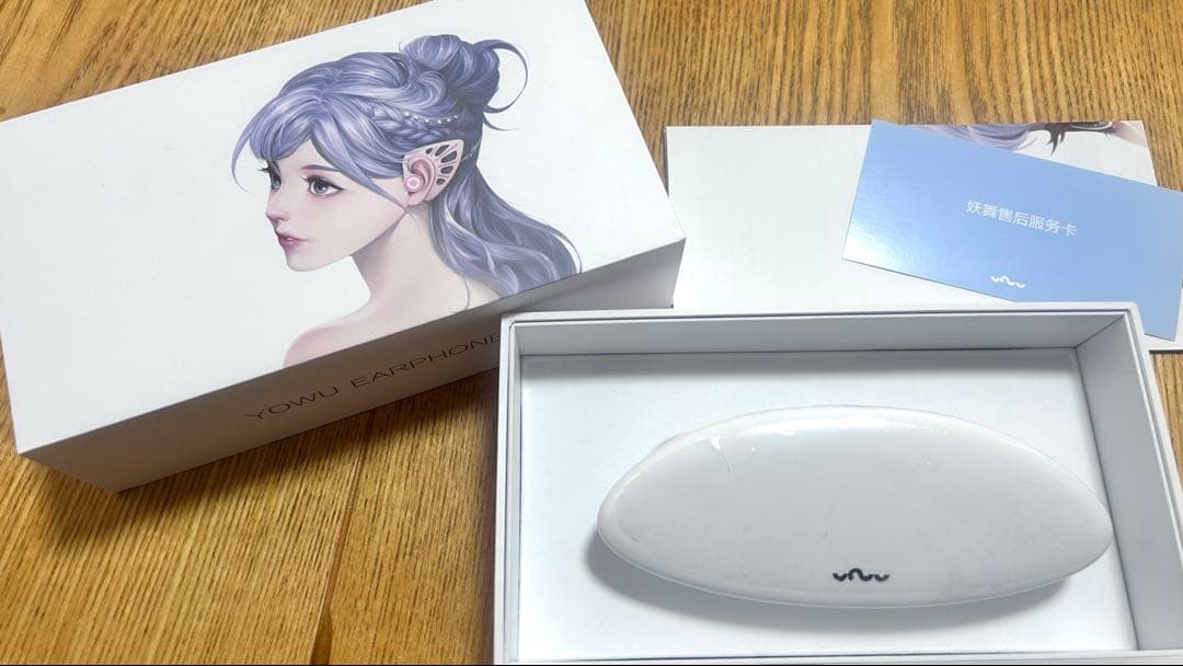 YOWUエルフイヤホン ホワイト