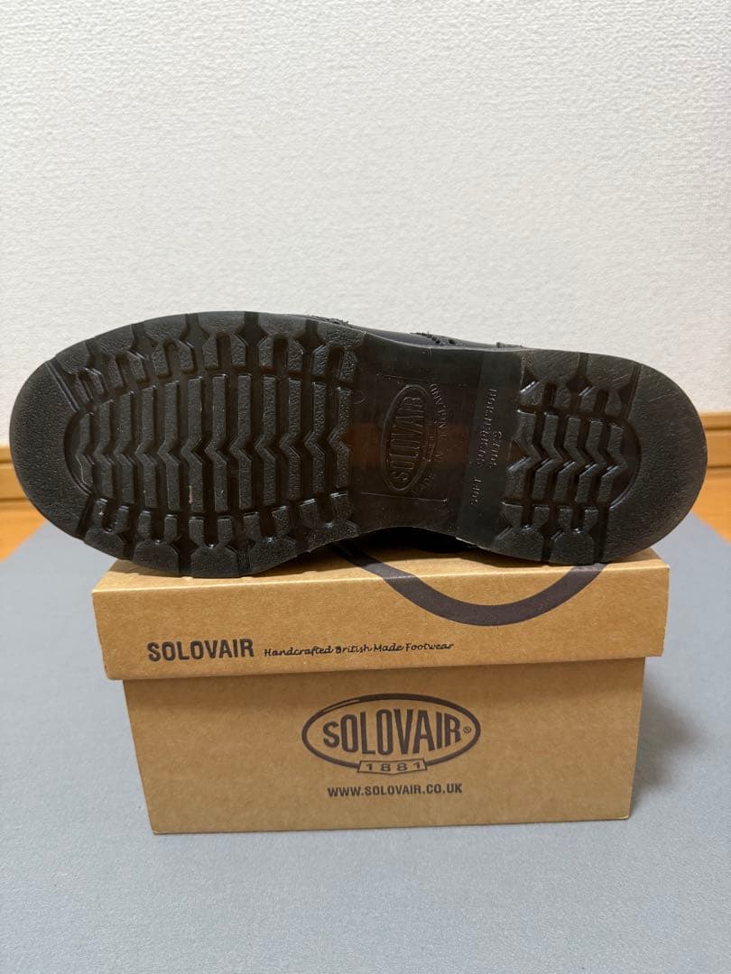 週末価格　ソロヴェアー ブローグ ウイングチップ　ドクターマーチン 外羽根