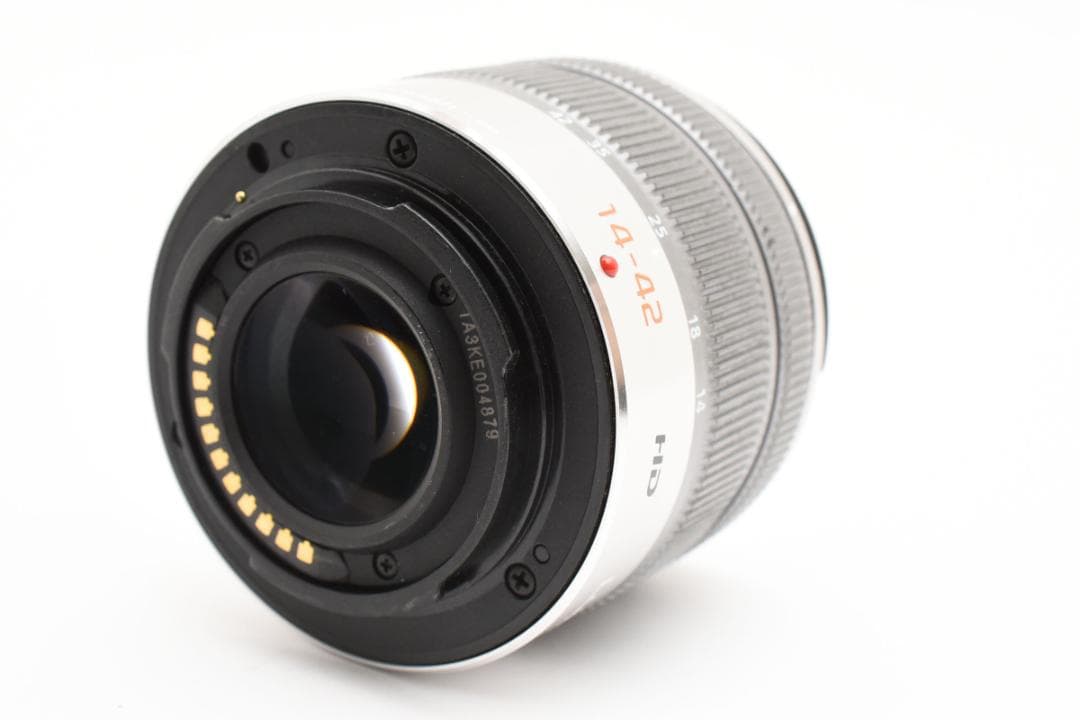 良品　Lumix G VARIO 14-42mm 3.5-5.6 II レンズ