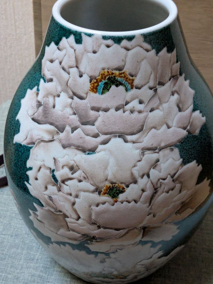 九谷焼 武腰一憲（たけごし いっけん） 庄三洞 九谷庄三洞 花瓶