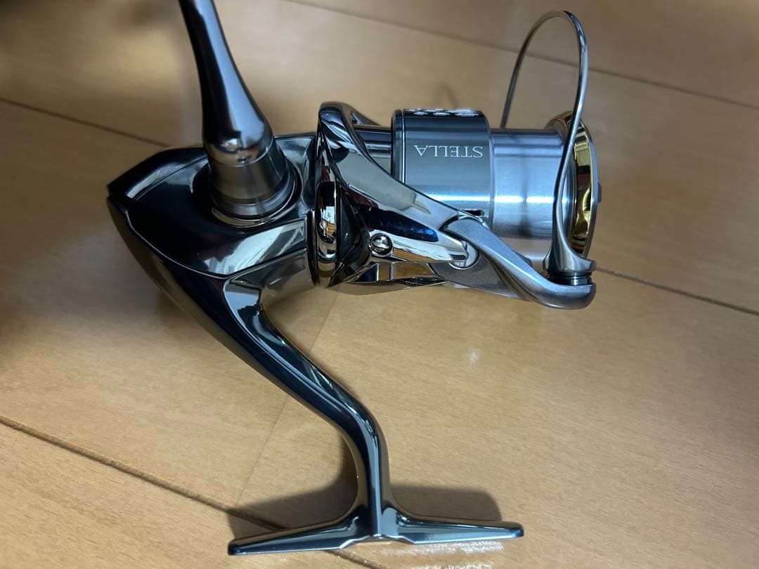 SHIMANO 18 STELLA 3000MHG スピニングリール