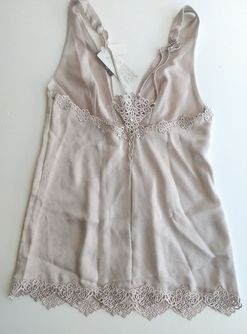 レア☆サルート　ゼーン　キャミソールL 　ベージュ