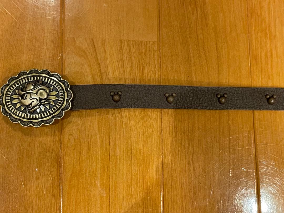 ディズニーランド　レザーベルト　ミッキー